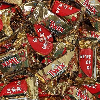 Kit Kat Raspberry + Creme Miniatures